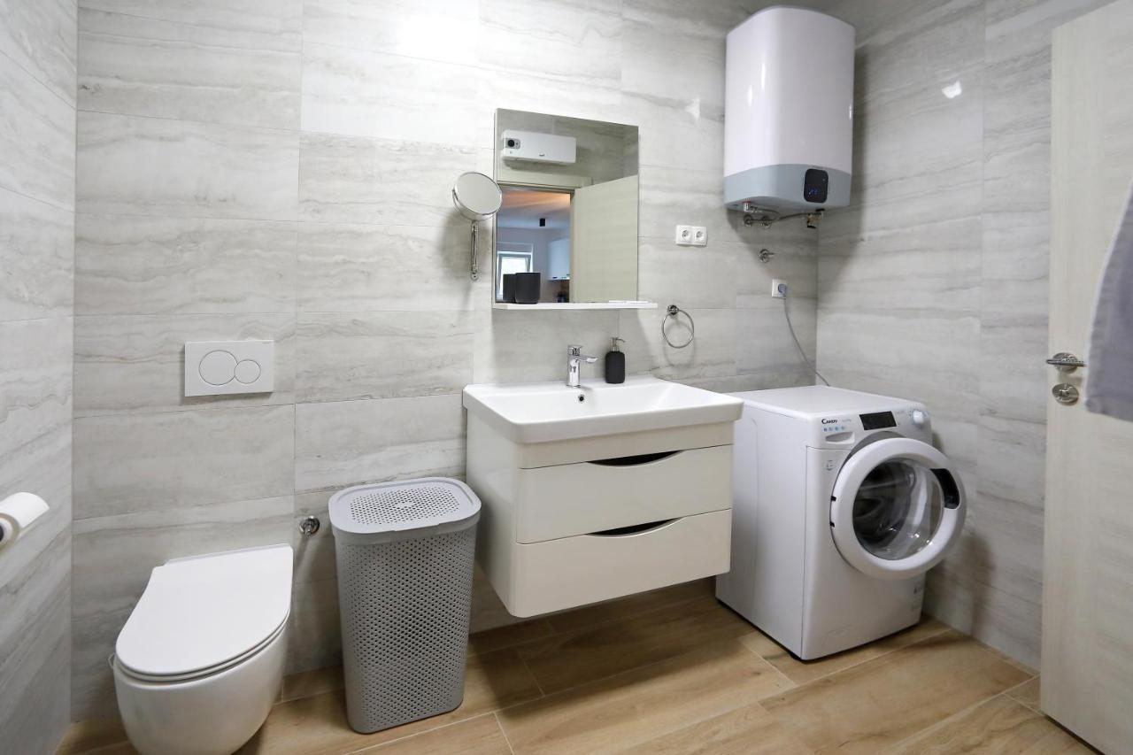 Apartman Kero Bibinje Luaran gambar