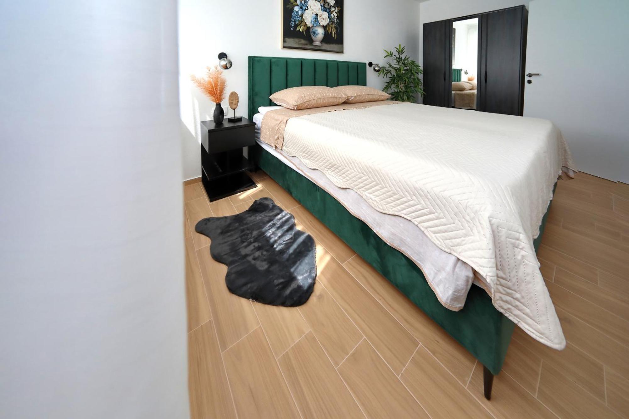 Apartman Kero Bibinje Luaran gambar
